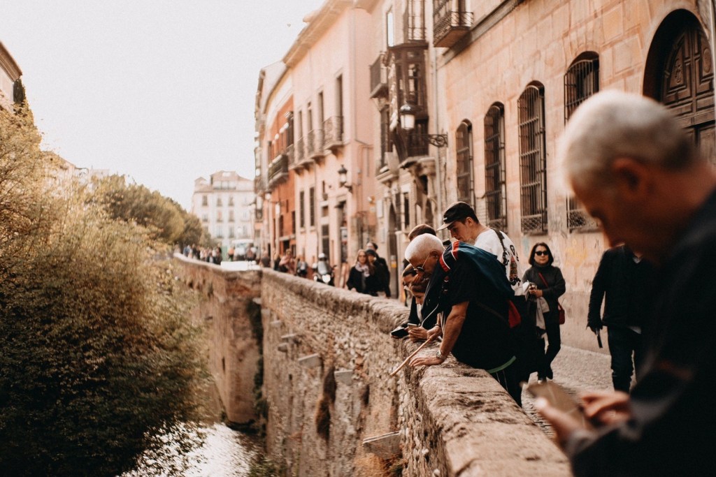 paseo de los tristes granada