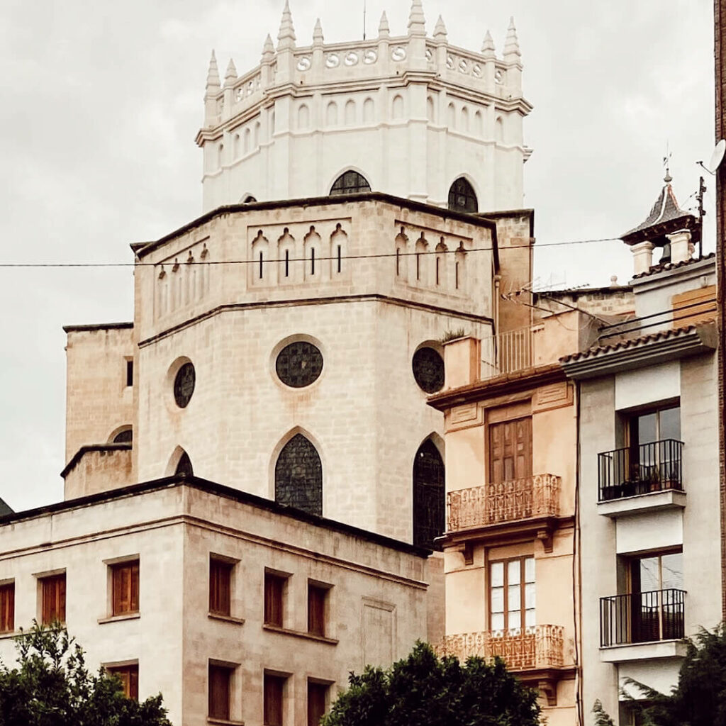 El Fadri, o maior emblema para se ver em Castellon