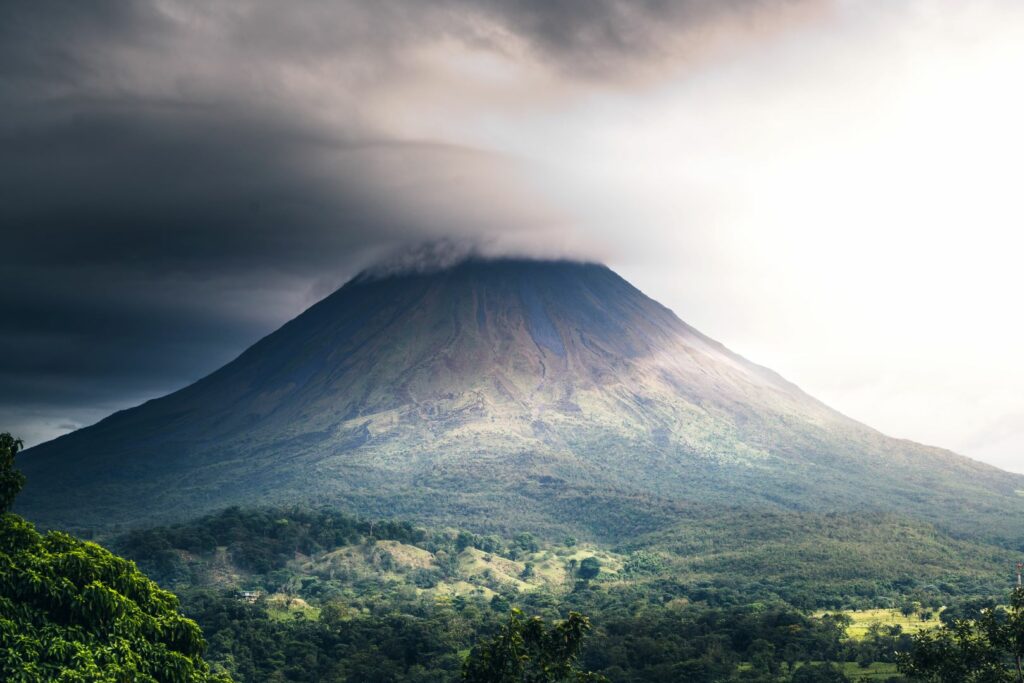 irazu volcano costa rica