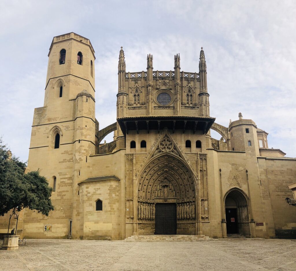 que voir dans la cathédrale de Huesca espagne