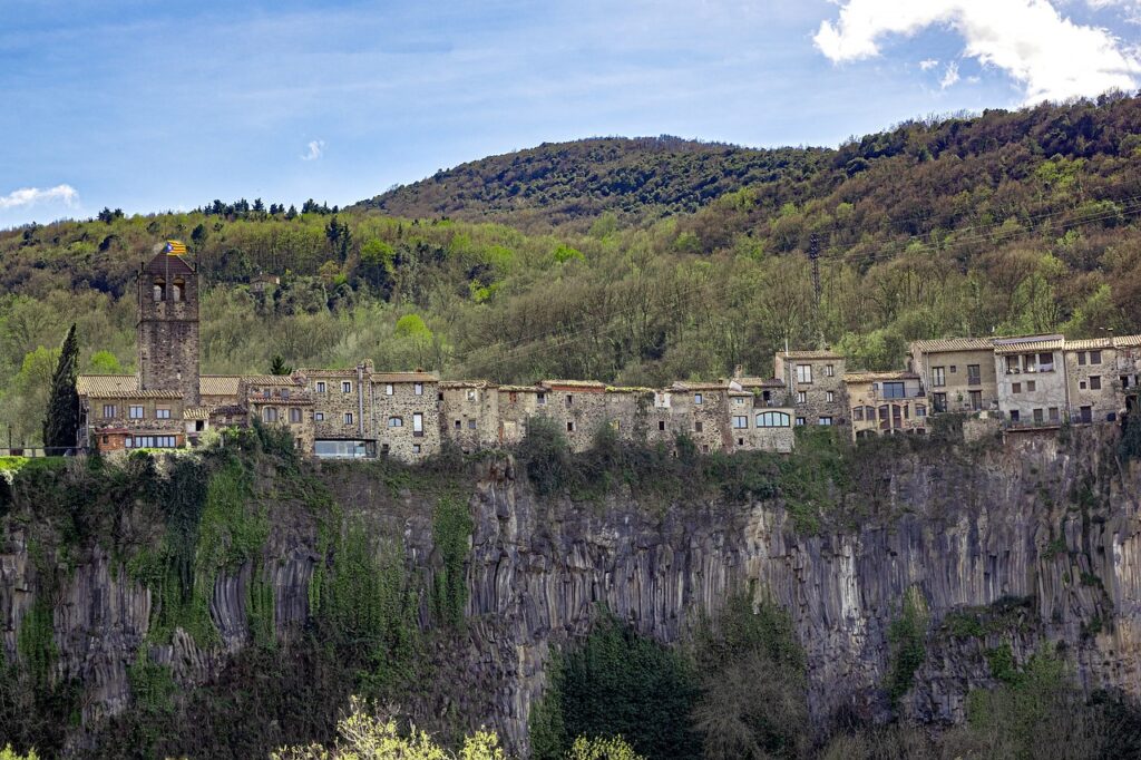  Castellfollit de la Roca