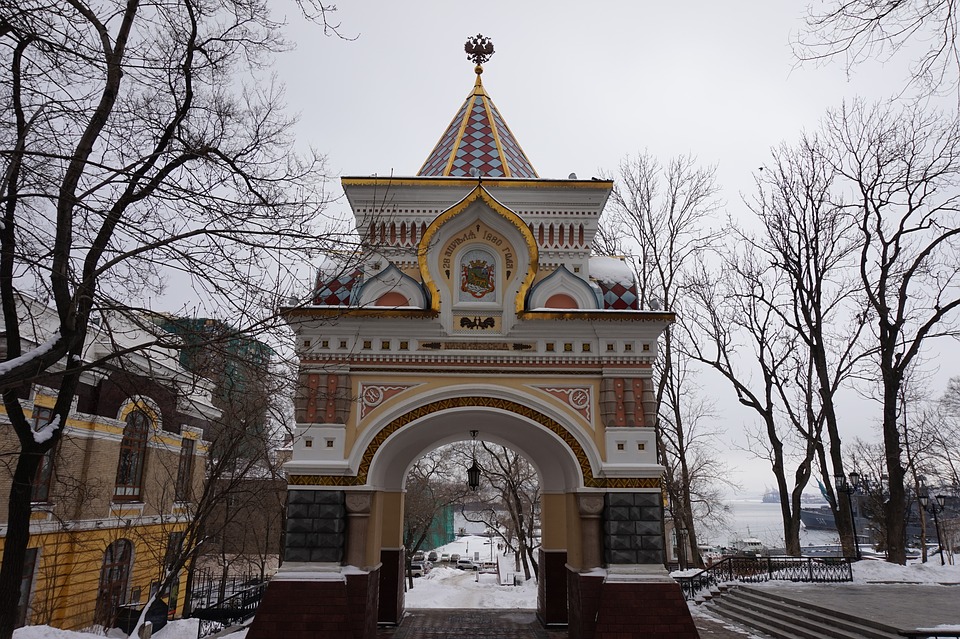 arc triomphe vladivostok