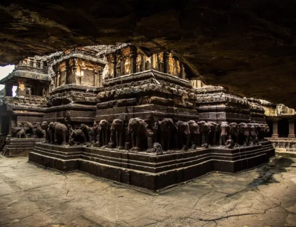 cuevas de ellora inde