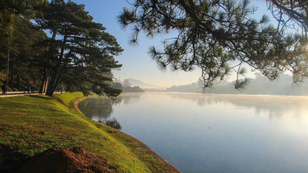 lac xuan huang Dalat Vietnam