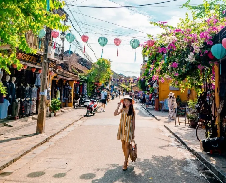 rues Hoi An Vietnam