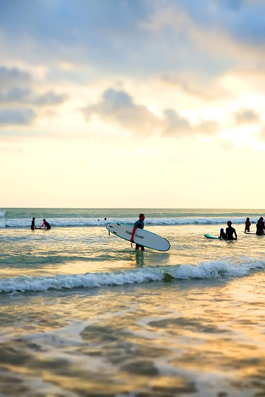 surf canggu