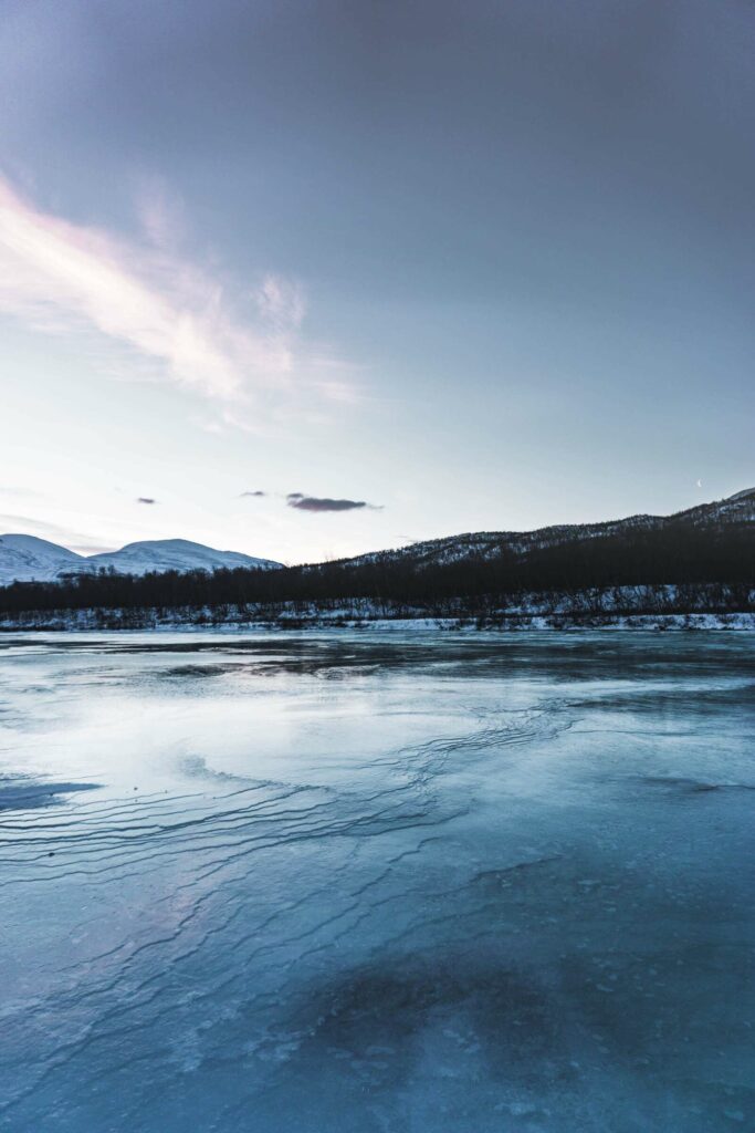 abisko suede