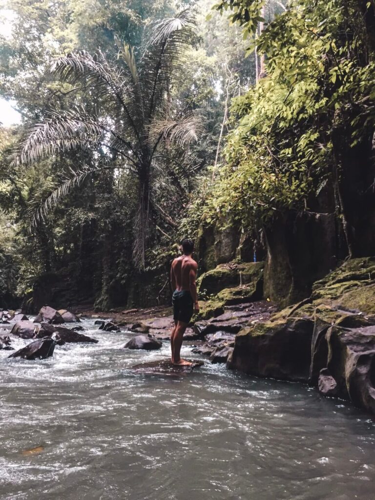 cascade kanto lampo bali