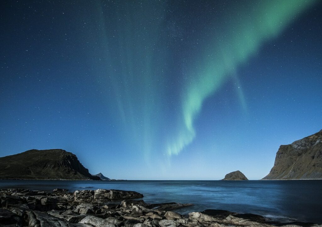 aurores boreales iles lofoten