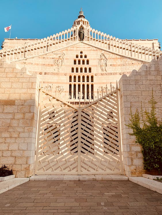 batiment basilique voyage nazareth