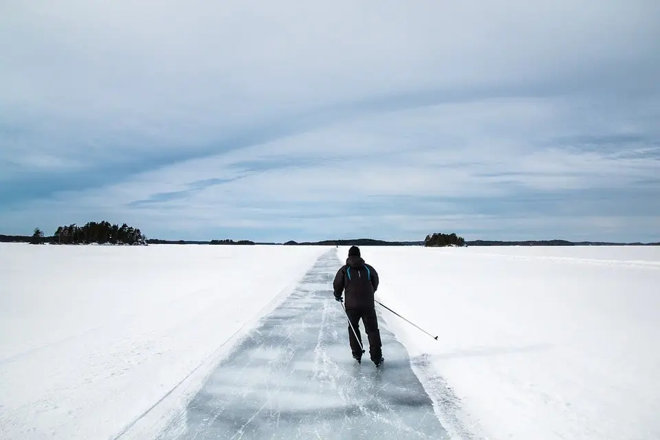 voyage lacs congeles finlande