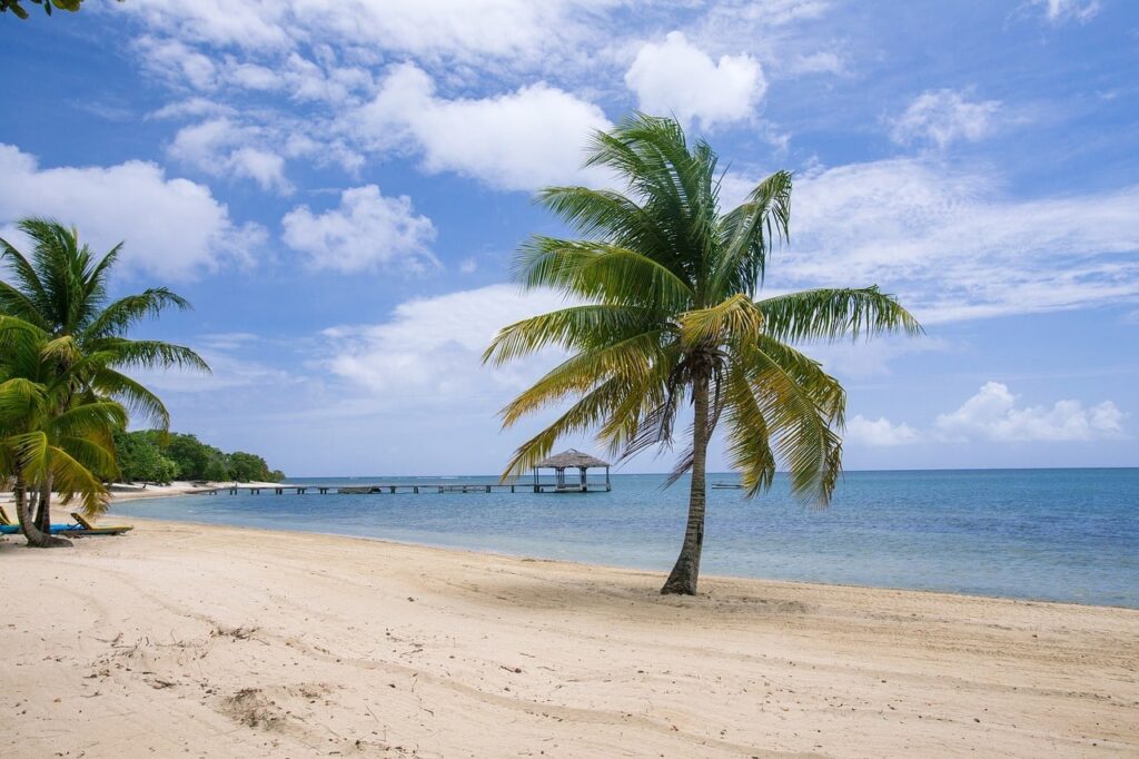 plages roatan