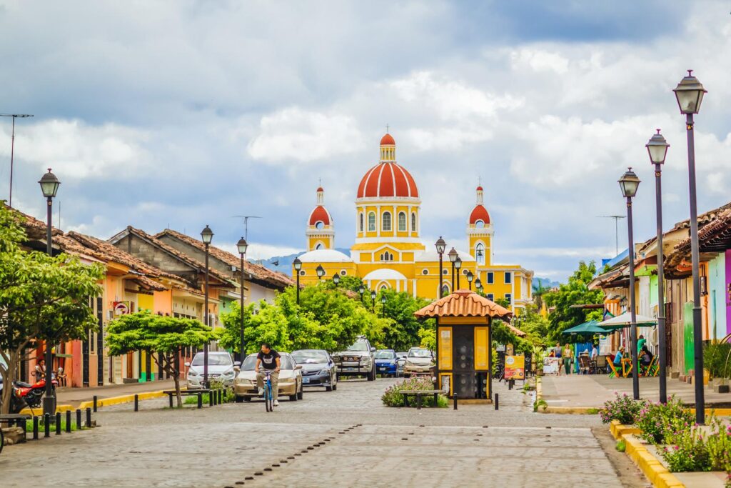 Rue-Calzada-Granada-Nicaragua