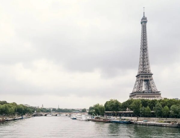 planejar uma viagem à França